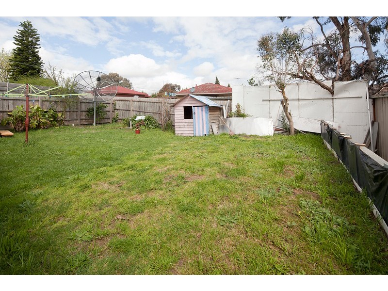 16 Thompson Court, Endeavour Hills VIC 3802