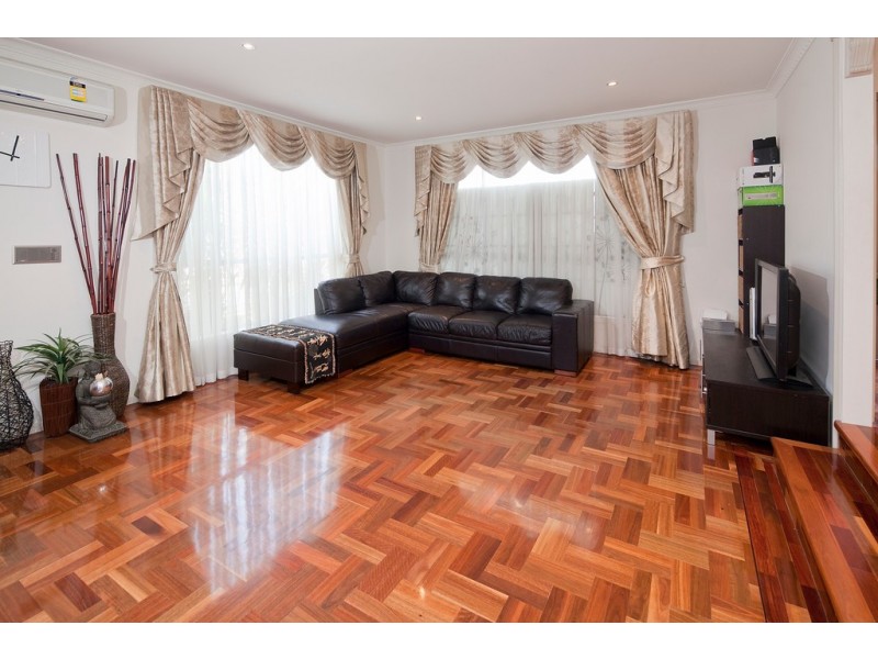 1 Sherwood Crescent, Dandenong North VIC 3175