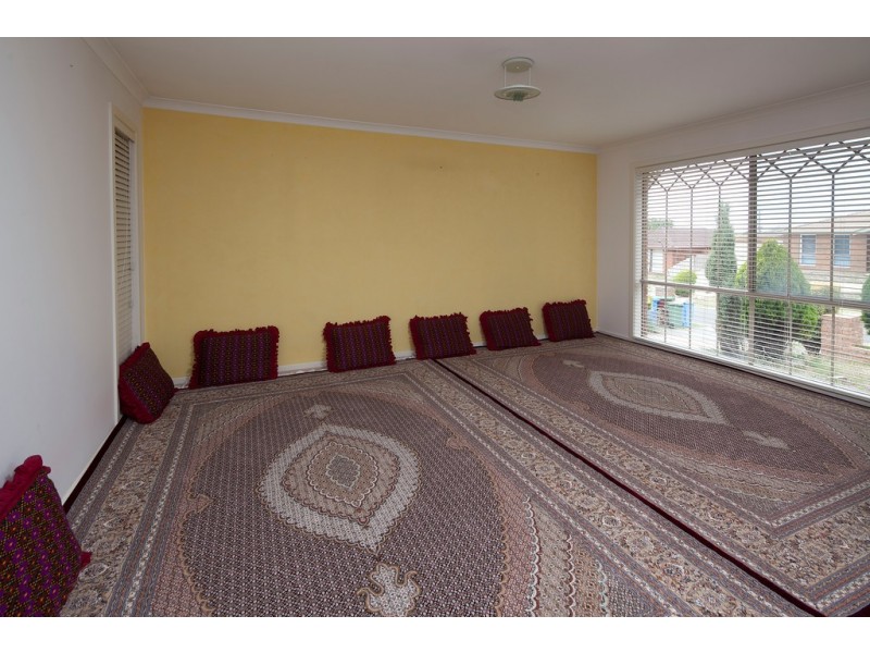 11 Melissa Court, Hampton Park VIC 3976