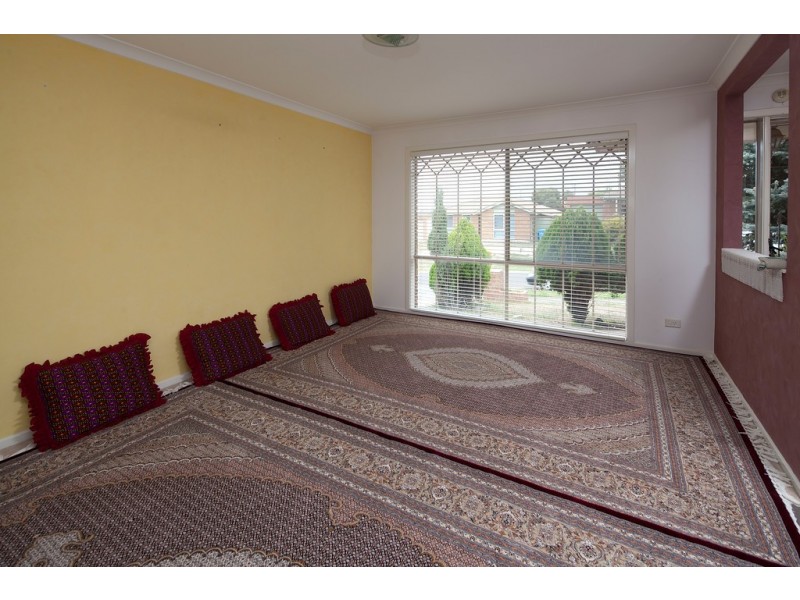 11 Melissa Court, Hampton Park VIC 3976