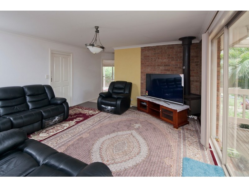 11 Melissa Court, Hampton Park VIC 3976