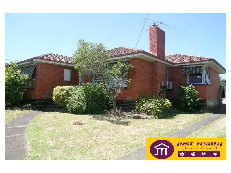 27 Doveton Avenue, Eumemmerring VIC 3177