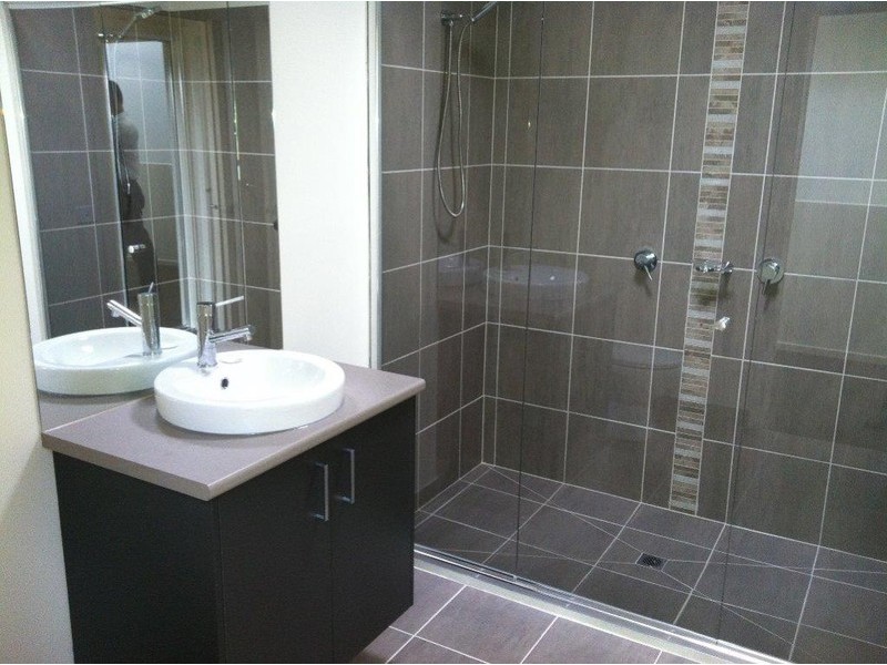 11a Huckson st, Dandenong VIC 3175