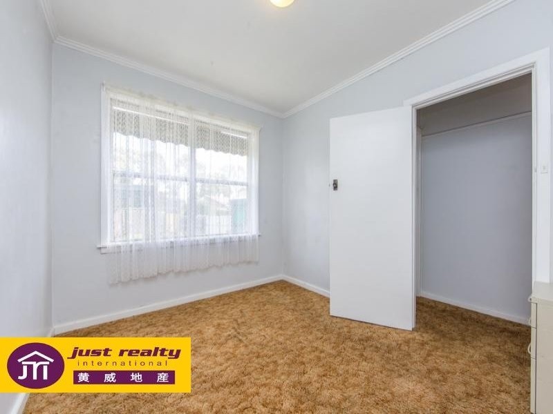 25 Stenocarpus Drive, Doveton VIC 3177