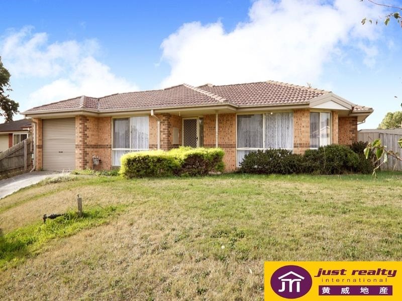 1 Hatten Place, Berwick VIC 3806