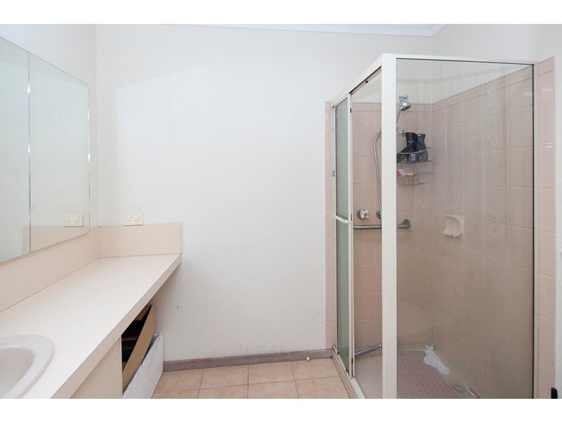 4 Cypress Ct, Cranbourne North VIC 3977