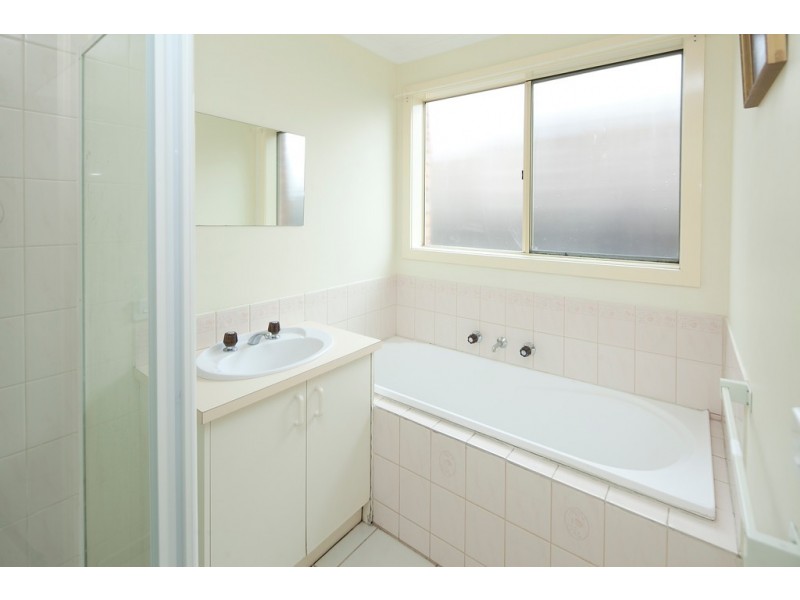 44 The Parkway, Hampton Park VIC 3976