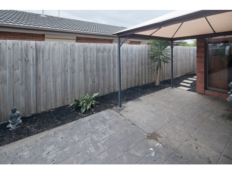 45 Melzak Way, Berwick VIC 3806