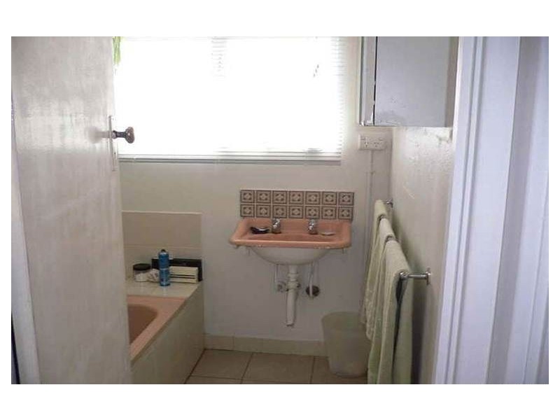 76 Jesson Cr, Dandenong VIC 3175