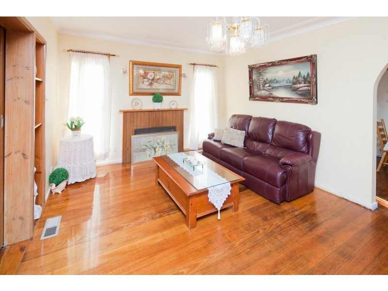 9 Maurice St, Dandenong VIC 3175