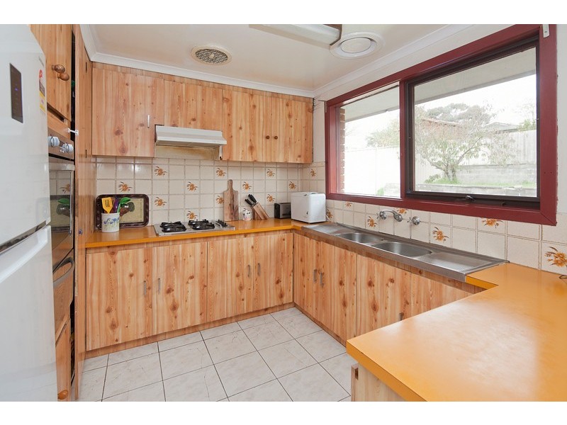 34 Scotsburn Way, Endeavour Hills VIC 3802