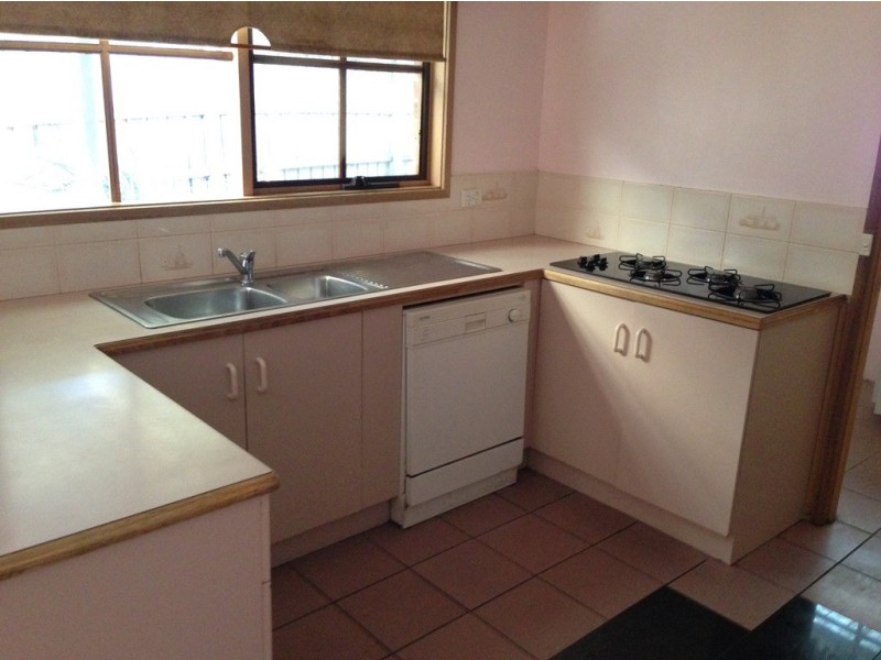 13 Archibald Ave, Narre Warren VIC 3805