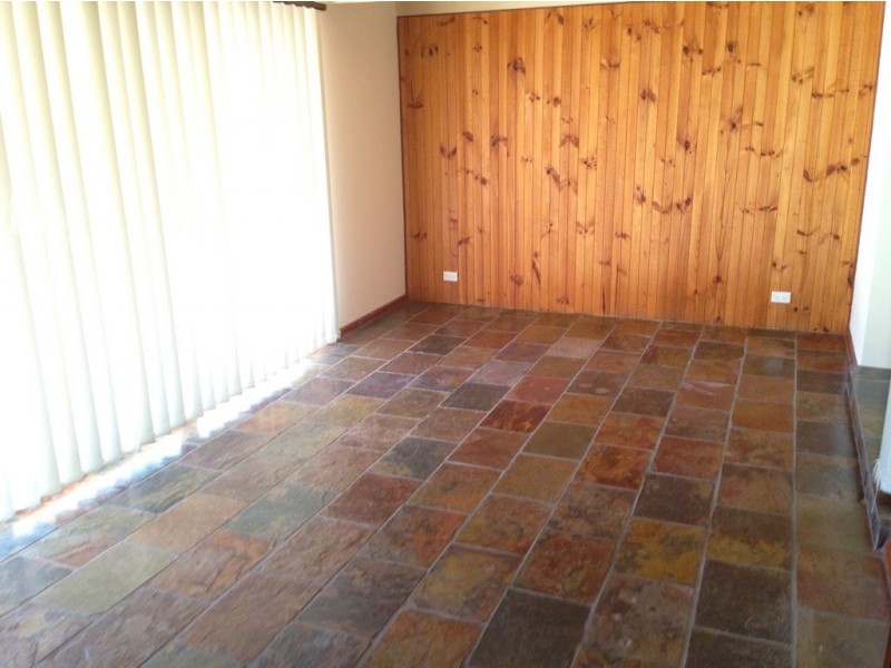 21 Edith Street, Dandenong VIC 3175