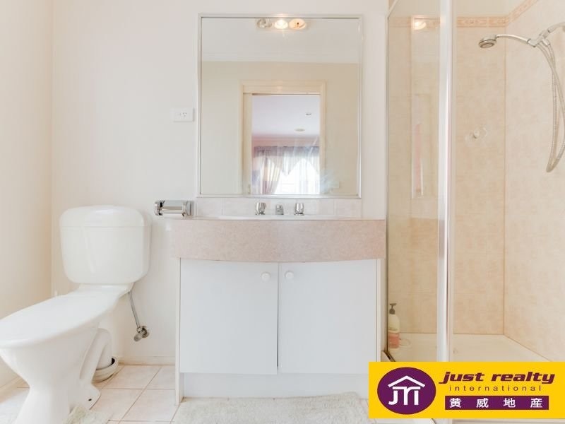 10 Mariner Close, Cranbourne North VIC 3977