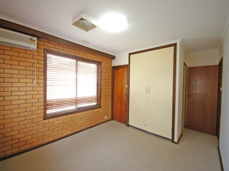 7 Gray Close, Endeavour Hills VIC 3802