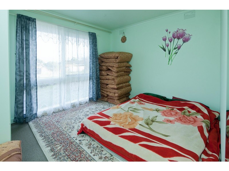 2/5 Rhoden Court, Dandenong North VIC 3175