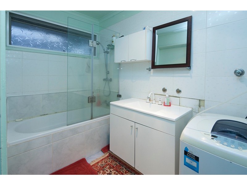 2/5 Rhoden Court, Dandenong North VIC 3175