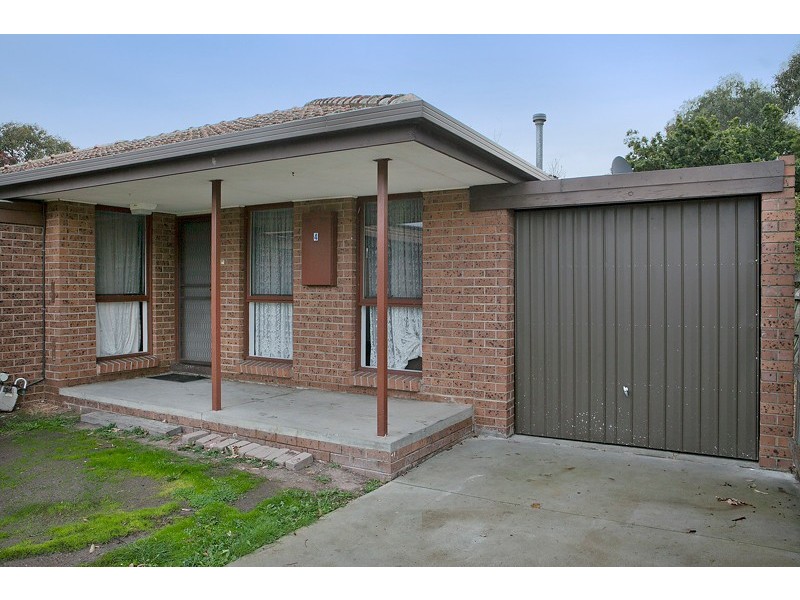 4/2a Canberra Ave, Dandenong South VIC 3175