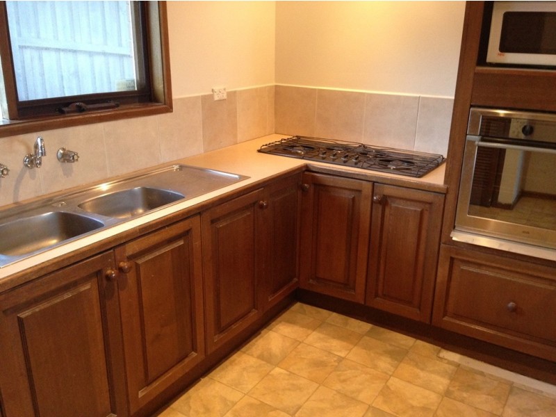 9 Wilkinson Way, Endeavour Hills VIC 3802