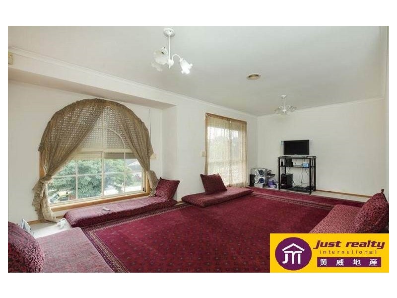 13 Eastbury Court, Narre Warren South VIC 3805