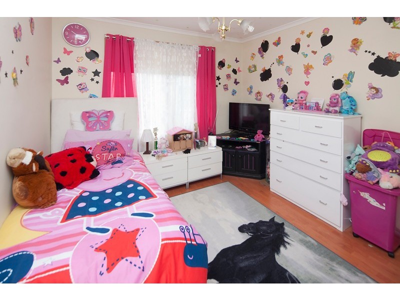 4 Cypress Court, Cranbourne North VIC 3977