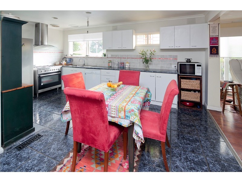 58 Cheviot Avenue, Berwick VIC 3806