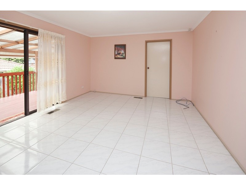 354 James Cook Drive, Endeavour Hills VIC 3802