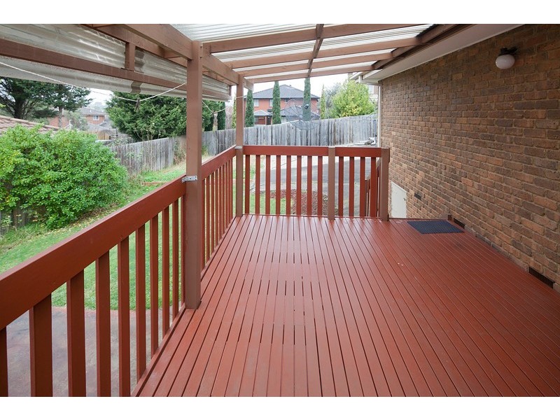 354 James Cook Drive, Endeavour Hills VIC 3802