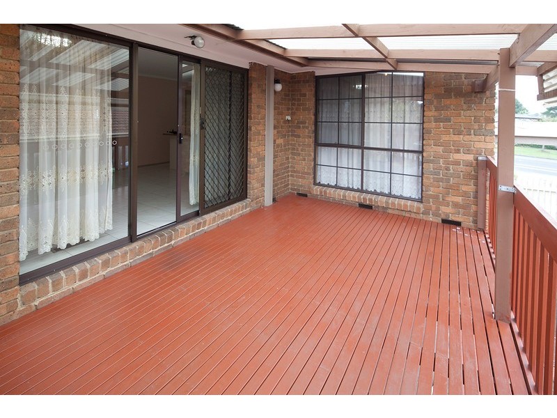 354 James Cook Drive, Endeavour Hills VIC 3802