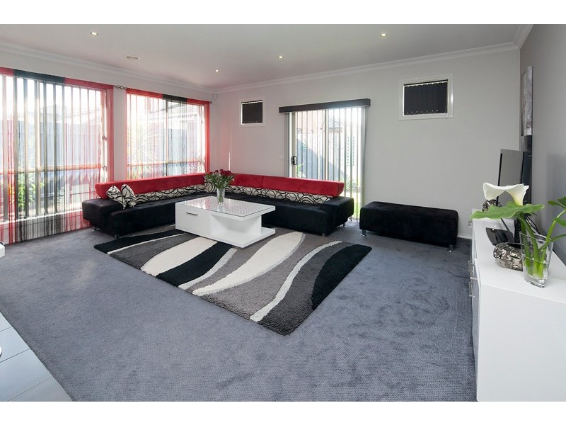 21 Keshava Grove, Dandenong VIC 3175