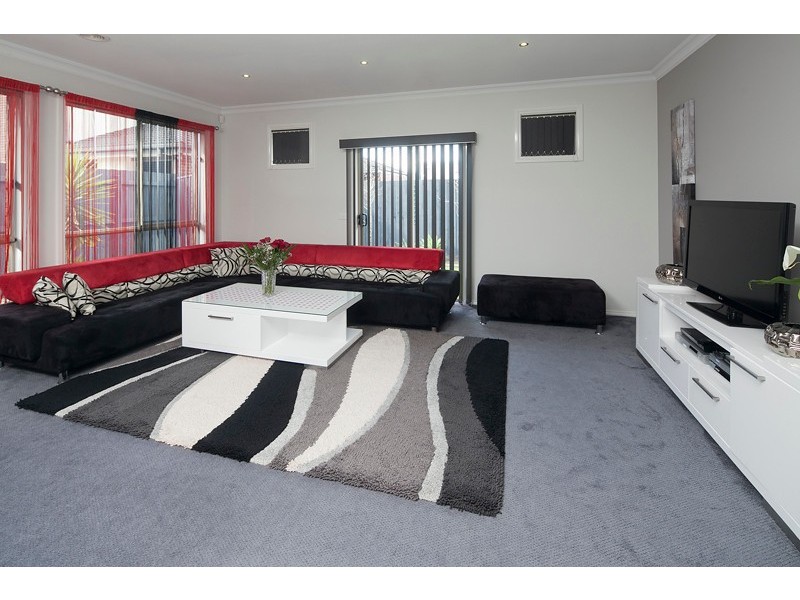 21 Keshava Grove, Dandenong VIC 3175