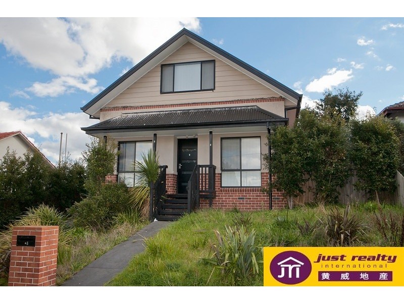 1/11 Laburnum Grove, Doveton VIC 3177