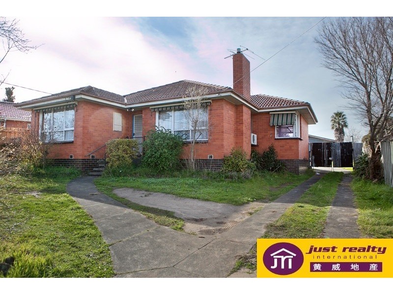 27 Doveton Ave, Doveton VIC 3177