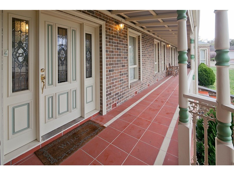 12 Milparinka Way, Berwick VIC 3806