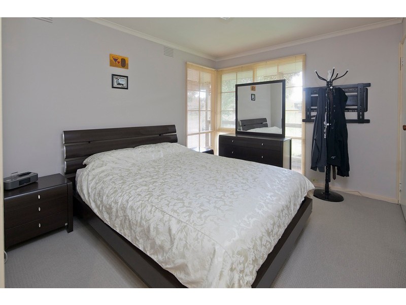 26 Cheviot Avenue, Berwick VIC 3806