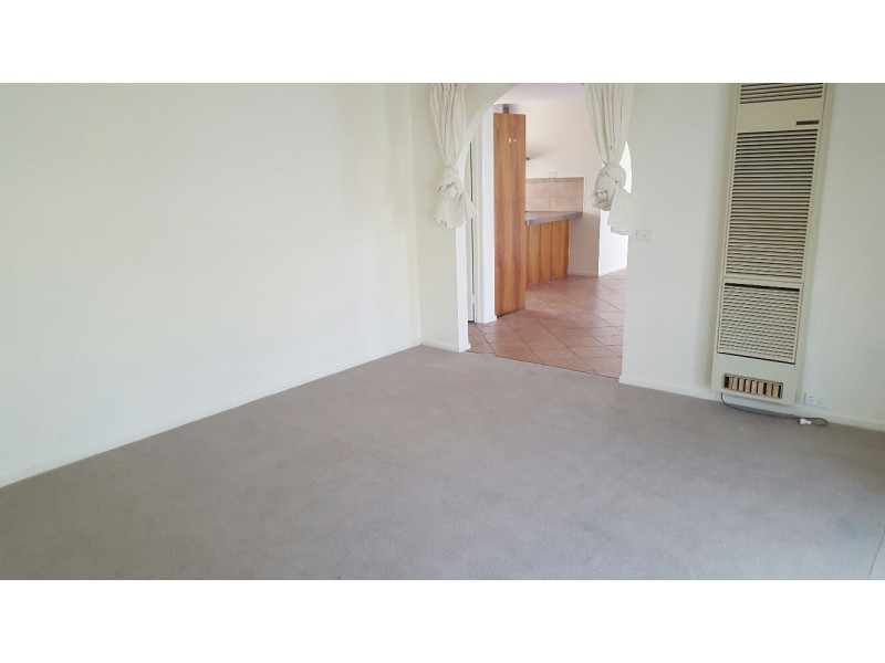 11 Cheryl Ct, Hampton Park VIC 3976