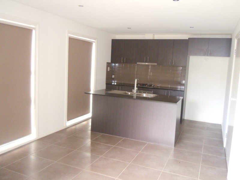 1/36 Curtin Cr, Dandenong North VIC 3175