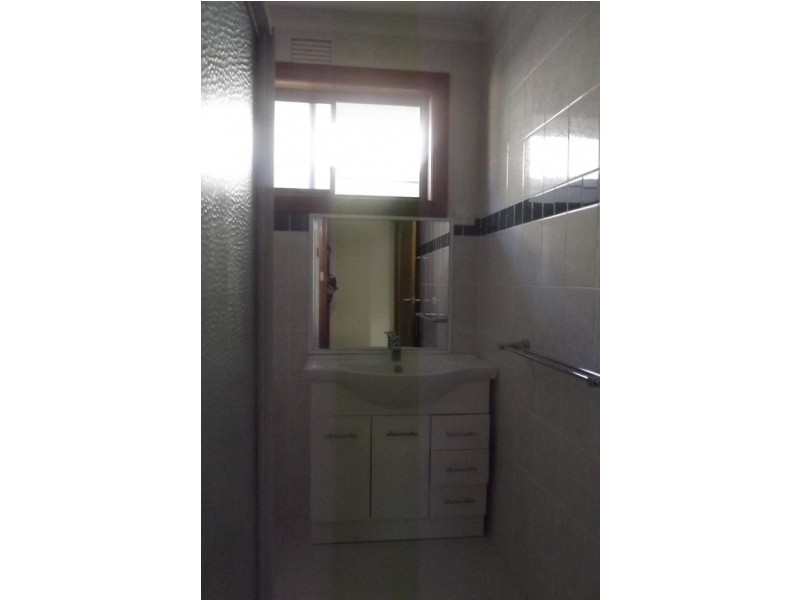 1/12 Ingrid St, Dandenong VIC 3175