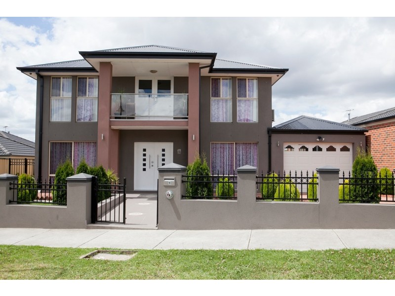 9 Messina Place, Narre Warren South VIC 3805