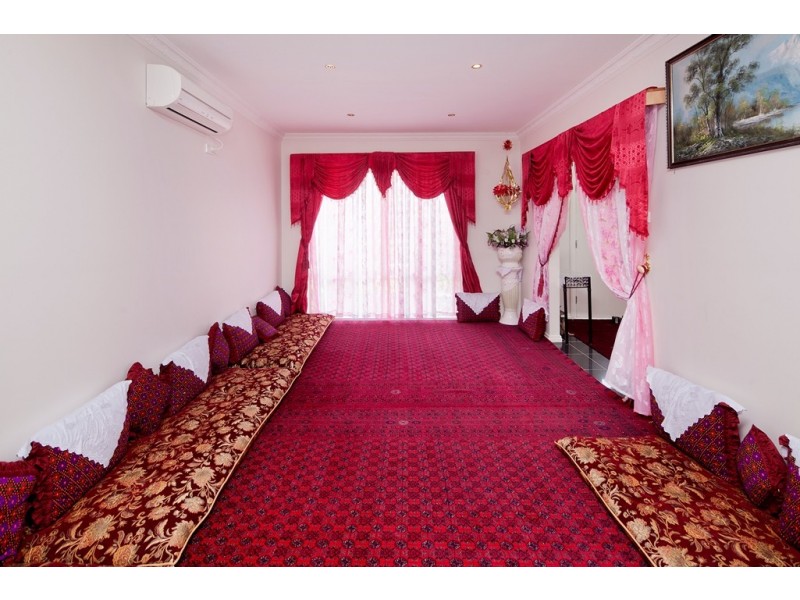 9 Messina Place, Narre Warren South VIC 3805