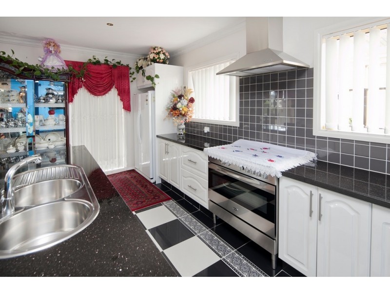 9 Messina Place, Narre Warren South VIC 3805