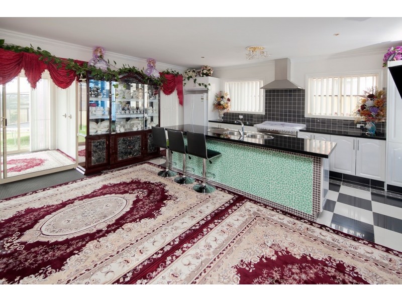 9 Messina Place, Narre Warren South VIC 3805