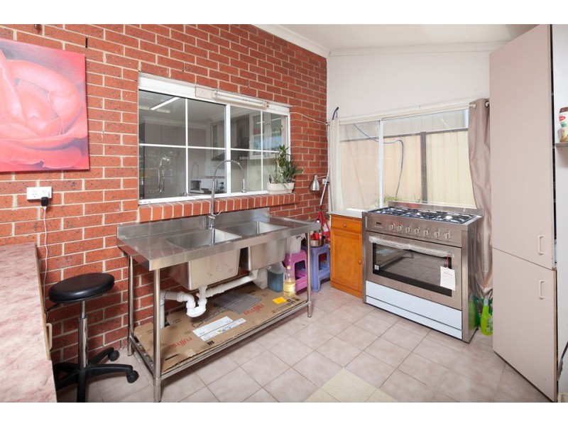 34 Kerrison Drive, Hampton Park VIC 3976