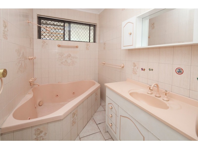 105 Doveton Avenue, Doveton VIC 3177