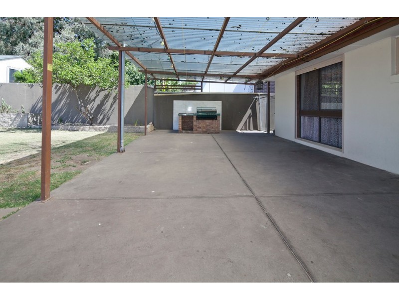 105 Doveton Avenue, Doveton VIC 3177