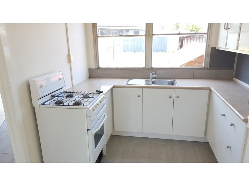 8 Boobyalla Street, Doveton VIC 3177