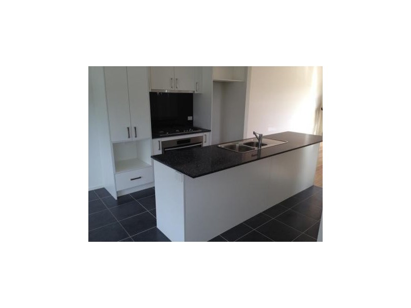 14/6 Huckson st, Dandenong VIC 3175