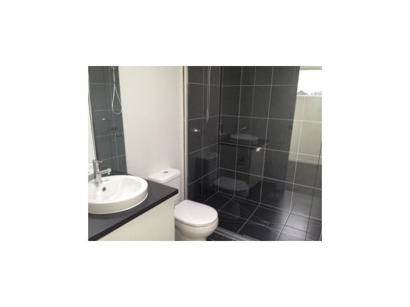 14/6 Huckson st, Dandenong VIC 3175