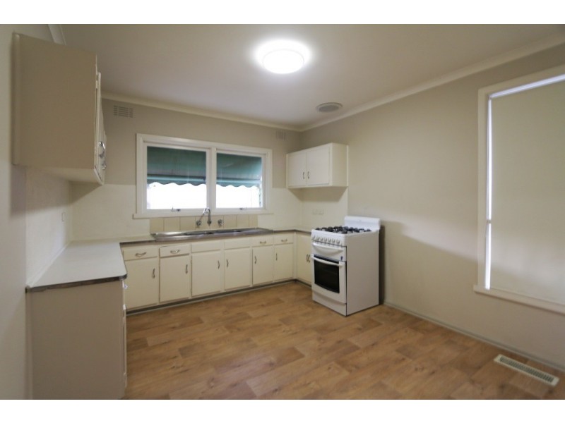 26 Philip Ave, Springvale VIC 3171