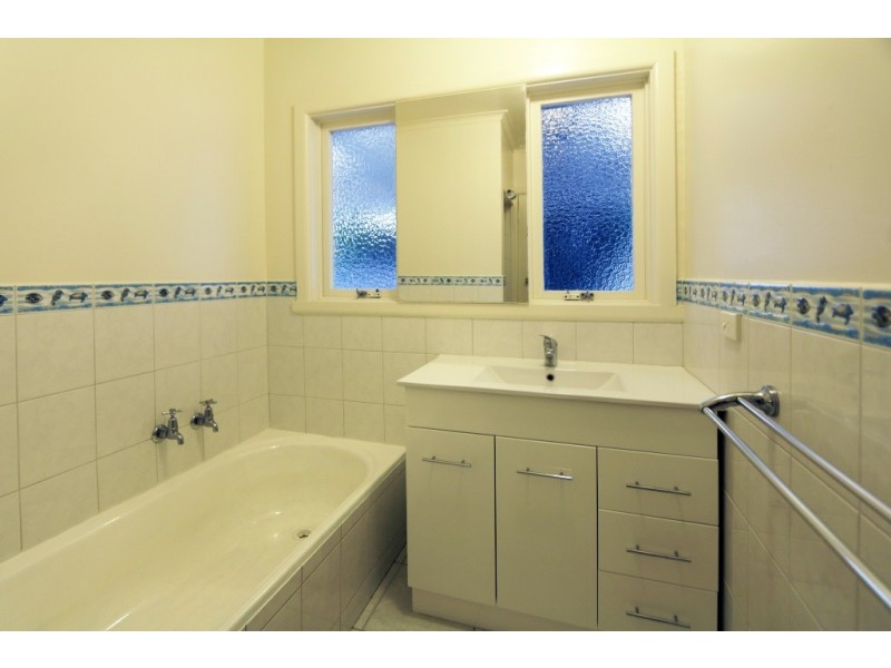 26 Philip Ave, Springvale VIC 3171